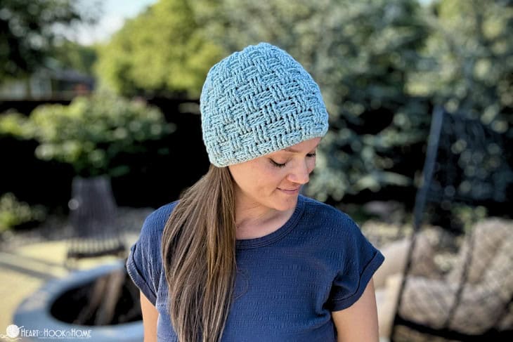 blue crocheted beanie using basketweave stitch