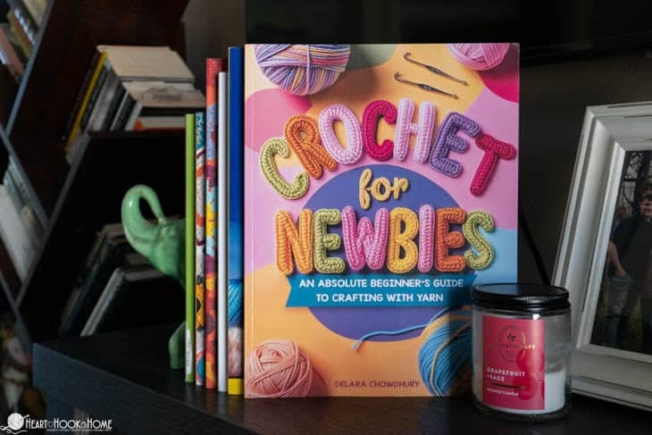 beginner crochet books on shelf